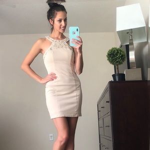 ⭐️STUNNING Nude dress with Beaded/Sequined neck⭐️